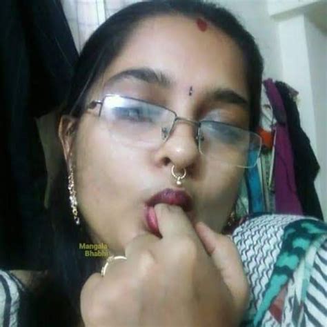 deshi pussy photo|Desi Pussy Porn Pics: Nude Women in Free Sex Photos